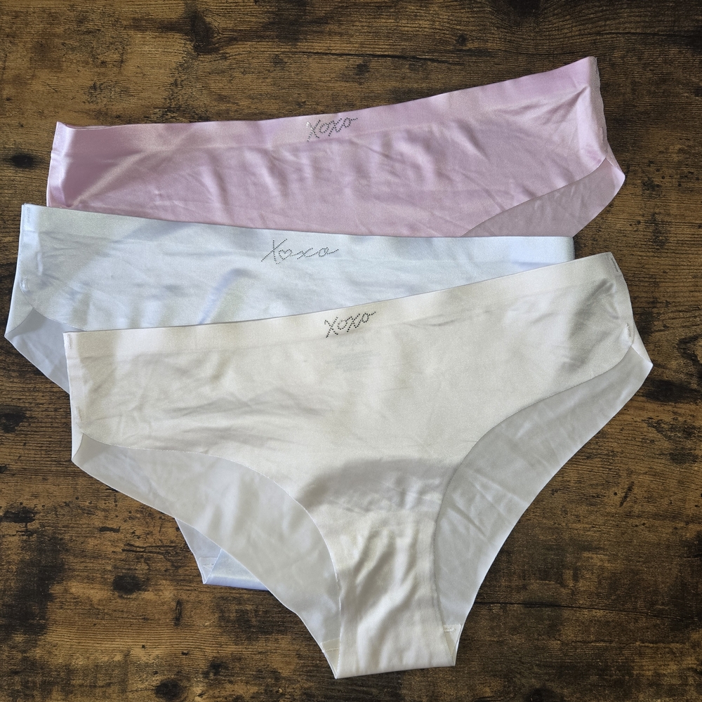 NWOT Xoxo Skily Panties Satin No Line Panty Underwear Set Sz S